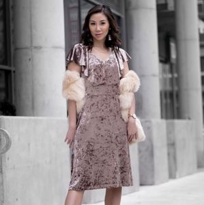 FOREVER 21 ROSE VELVET V NECK RUFFLE WRAPPED DRESS SZ MEDIUM